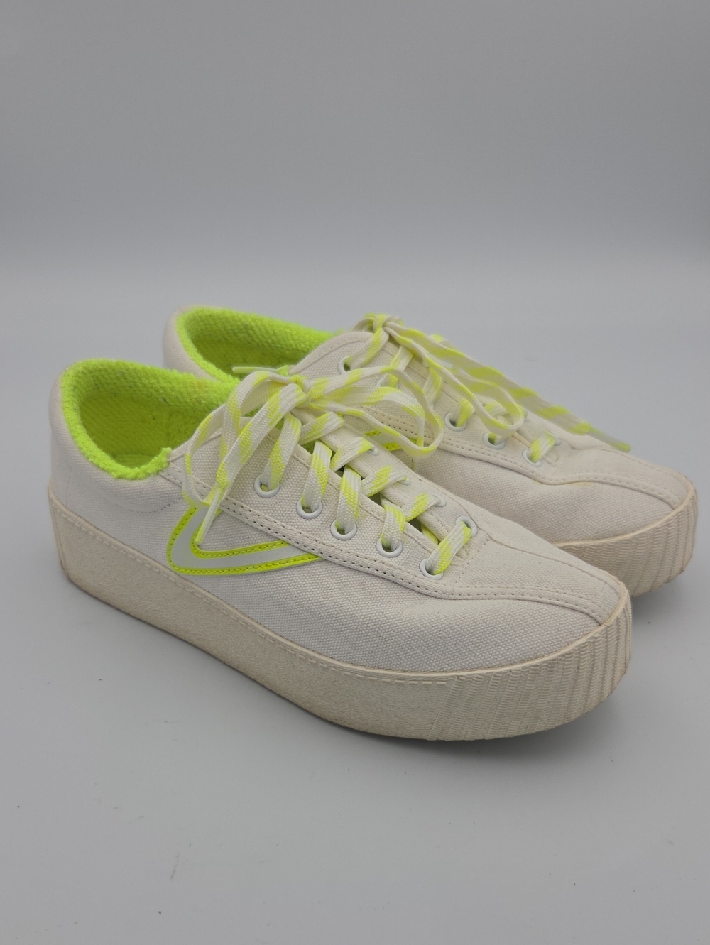 Tretorn Cream Canvas Platform Sneaker with Neon Yellow Accents Size 6